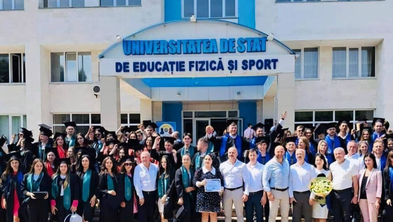 Vlad Filat solicită Maiei Sandu să restabilească Universitatea de Sport
