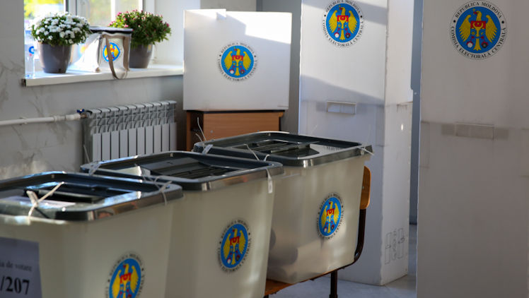 Peste 270 de secții de votare ar putea fi deschise în străinătate