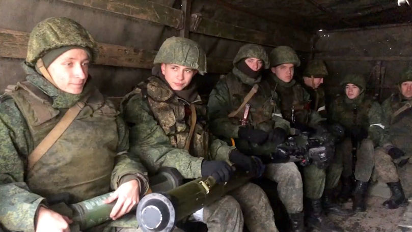 Cum sunt pedepsiți soldații lui Vladimir Putin prinși beți la datorie