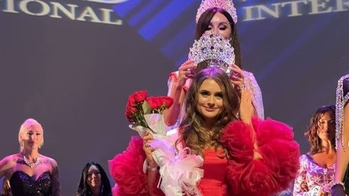 O moldoveancă, mamă a trei copii, a câștigat titlul de Mrs. World International 2024
