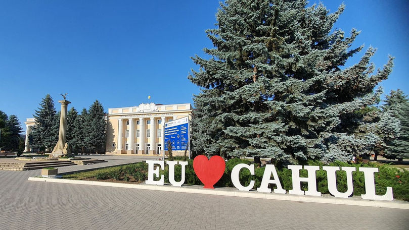 Oamenii din Cahul vor pensii și salarii europene, dar puține restricții
