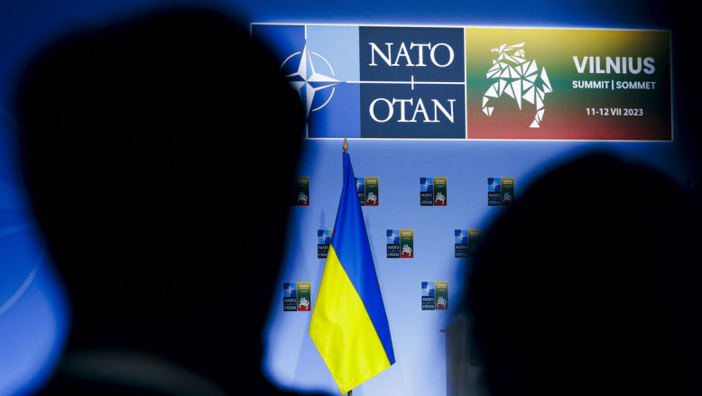 Cel puțin șapte țări NATO se opun aderării Ucrainei la Alianță
