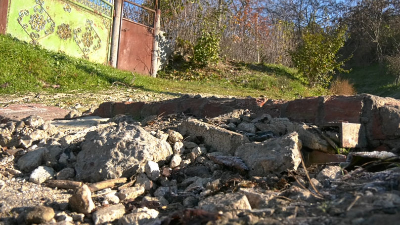 Locuitorii unei străzi din orașul Căușeni se plâng de starea unei ulițe