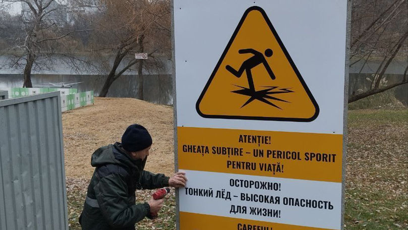 Pe unele lacuri din Capitală se formează gheață. Recomandările Primăriei