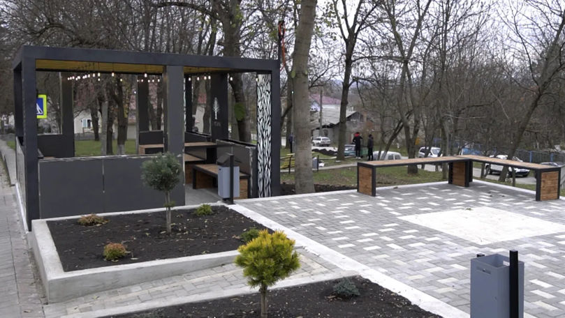 La Lipcani a fost amenajată o stație de așteptare pentru locuitori