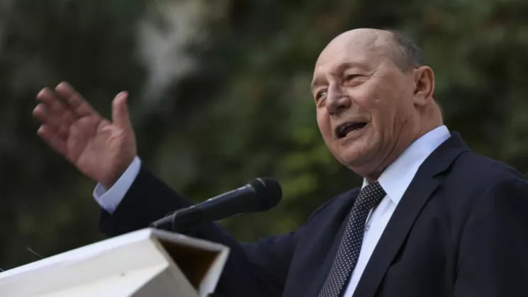 Băsescu: Măcar Putin a avut demnitatea să nu spună că l-a furat Maia Sandu