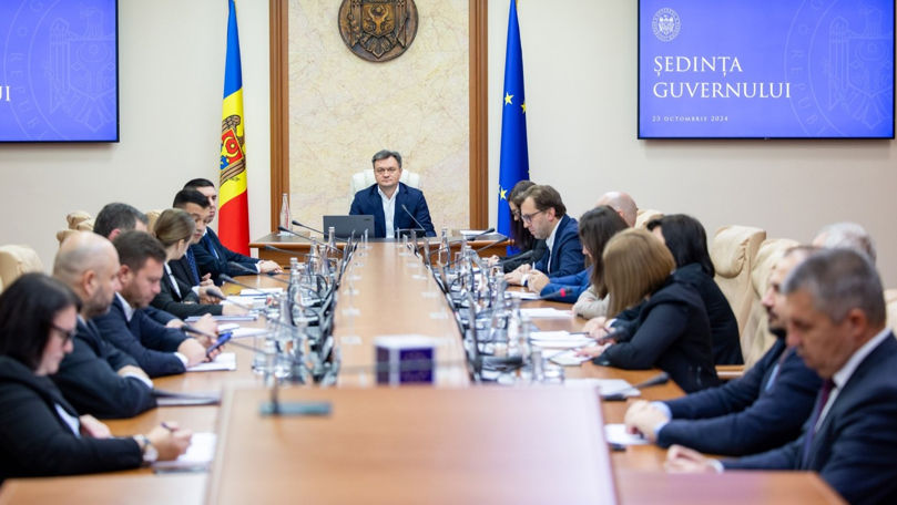 Experți: Remanierile guvernamentale sunt necesare și așteptate
