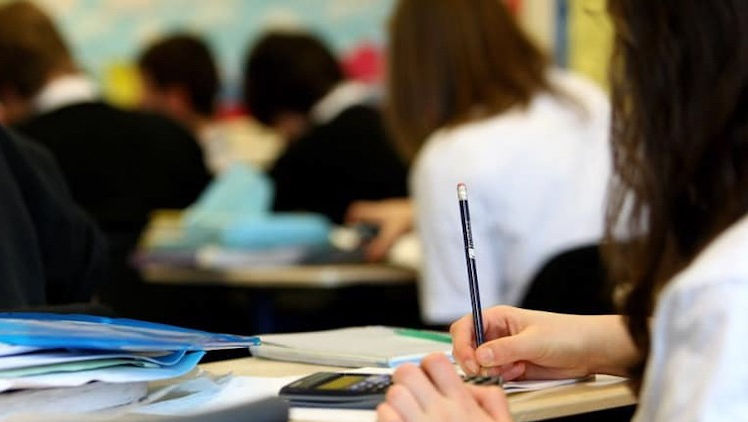 12% dintre tineri nu-și continuă studiile după absolvirea gimnaziului