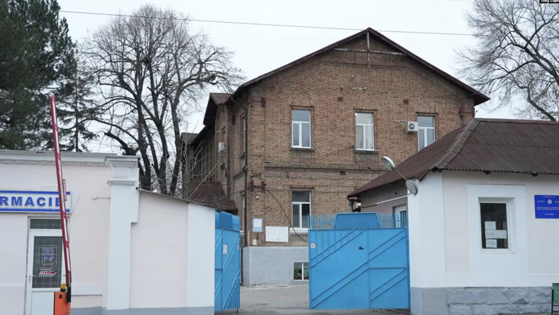Echipamente medicale de milioane de lei zac în depozitele Spitalului Toma Ciorbă