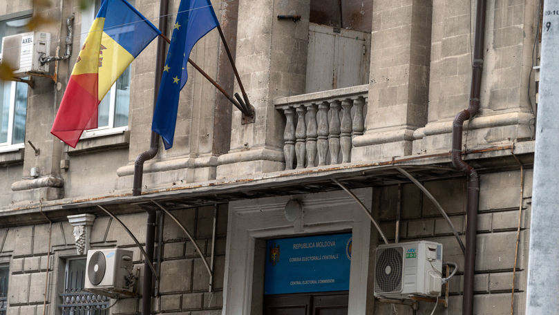 CEC recomandă votul prin corespondență și pentru alegerile parlamentare