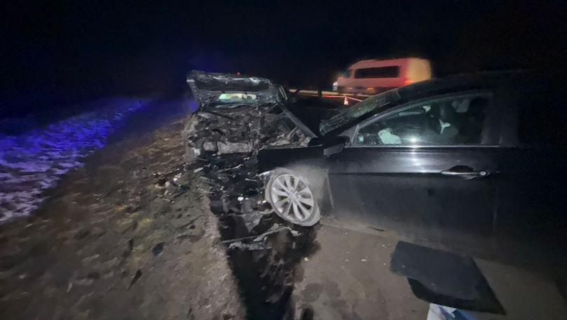 Accident la Corlăteni: Cinci persoane, inclusiv un copil, la spital