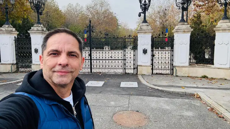 Dan Negru: Mă gândesc să candidez la prezidențiale, că e o afacere bună