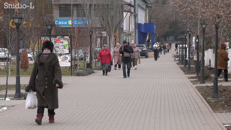 Sărăcia și incertitudinea viitorului: De ce se stresează moldovenii