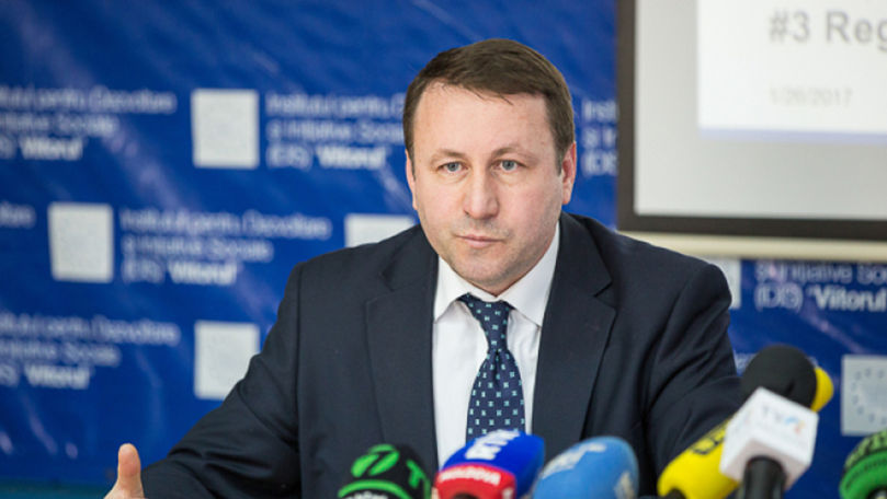 Igor Munteanu consideră că șefa PA a fost forțată să demisioneze
