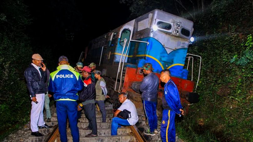 Un tren a deraiat în Sri Lanka după ce a lovit o turmă de elefanţi