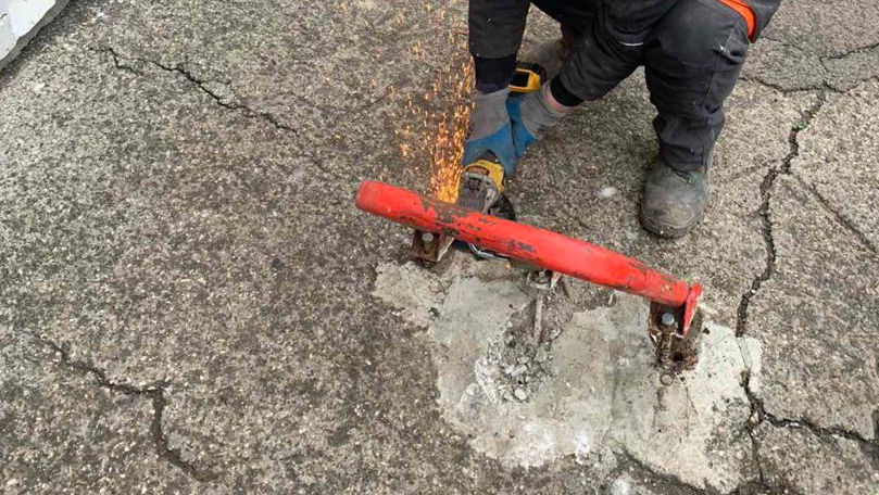 Chișinău: Dispozitivele ilegale de blocare a locurilor de parcare, demontate