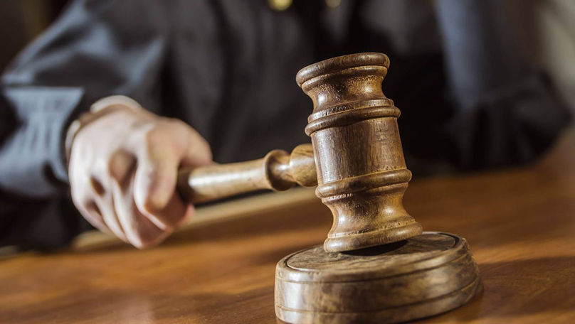 A vrut să-și omoare fosta iubită: Un tânăr va sta ani grei la închisoare