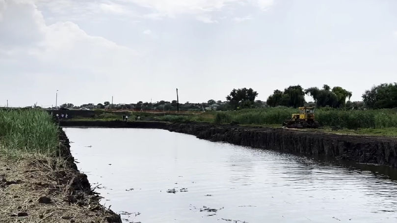 Termoelectrica: Circa 150 tone de agent termic au ajuns într-un lac din Capitală