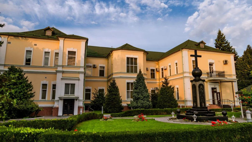 Mitropolia Moldovei vine cu o reacție la scandalul cu episcopul Marchel