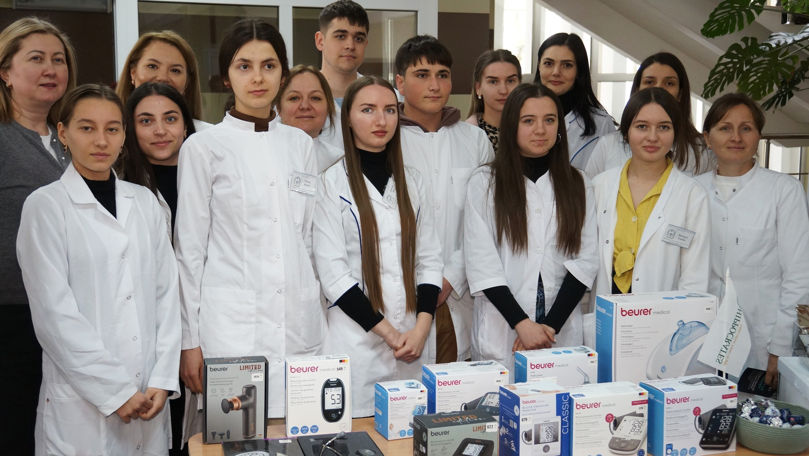 Peste 5.000 de elevi au participat la Târgurile de Cariere din țară