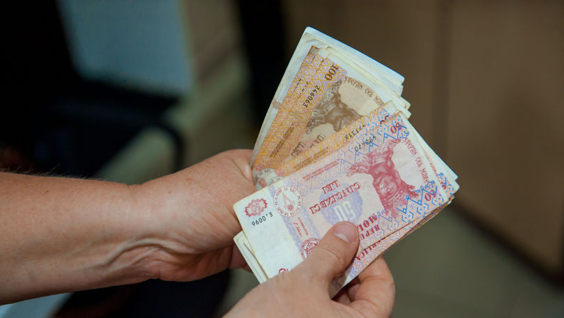 Ajutor de Paști: Familiile cu copii mici vor primi o plată de 1.500 lei