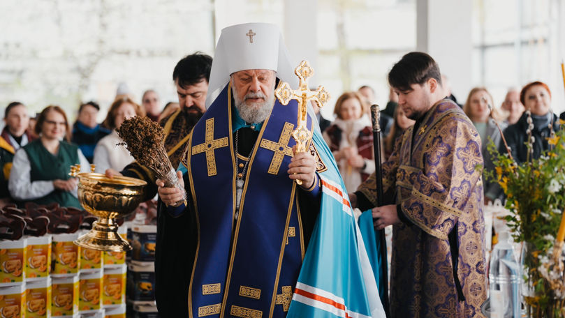 Mitropolitul Vladimir a sfințit produsele de Paști la Franzeluță