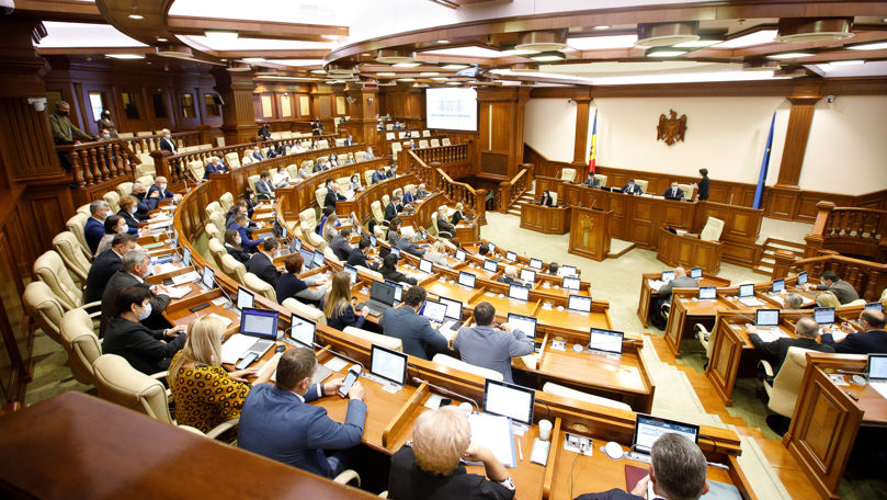 Parlamentul va examina un proiect de susținere a economiei digitale