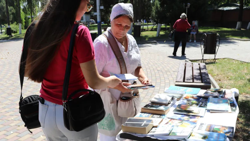 Soroca: Voluntarii au împărțit 300 de pliante pentru egalitate și justiție