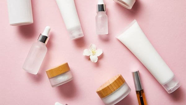 Produse cosmetice, retrase de pe piață de ANSP: Conțin substanțe periculoase