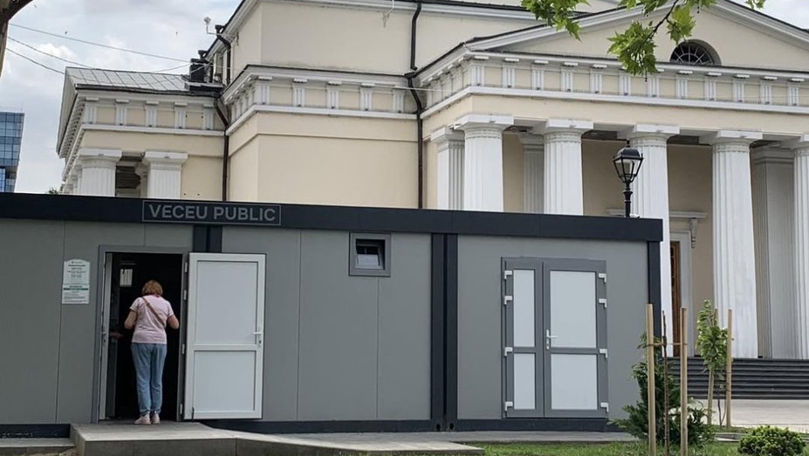 Necesar sau prost gândit? Cum a apărut veceul de două milioane de lei chiar lângă Catedrală