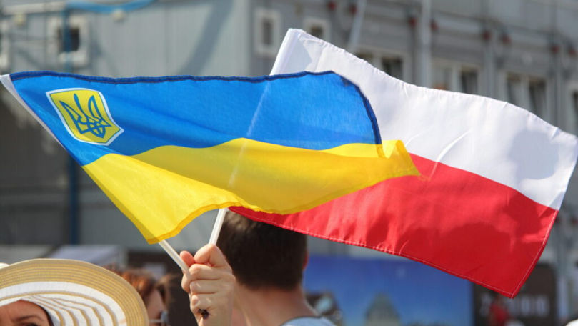 Ucrainenii refugiați în Polonia nu vor primi indemnizații dacă nu lucrează