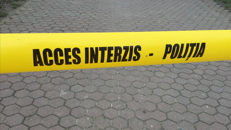 Conflict sângeros în Chișinău: Un bărbat a fost înjunghiat de o femeie