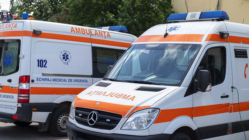 O elevă din Iași a ajuns la spital după ce a fumat o ţigară electronică
