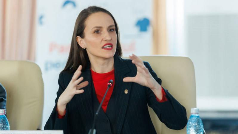 Oana Țoiu: Am tras un semnal de alarmă ferm privind situația din Moldova
