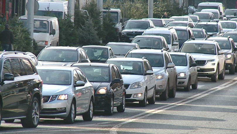 De ce Chișinăul rămâne blocat în ambuteiaje? Soluțiile autorităților și experților