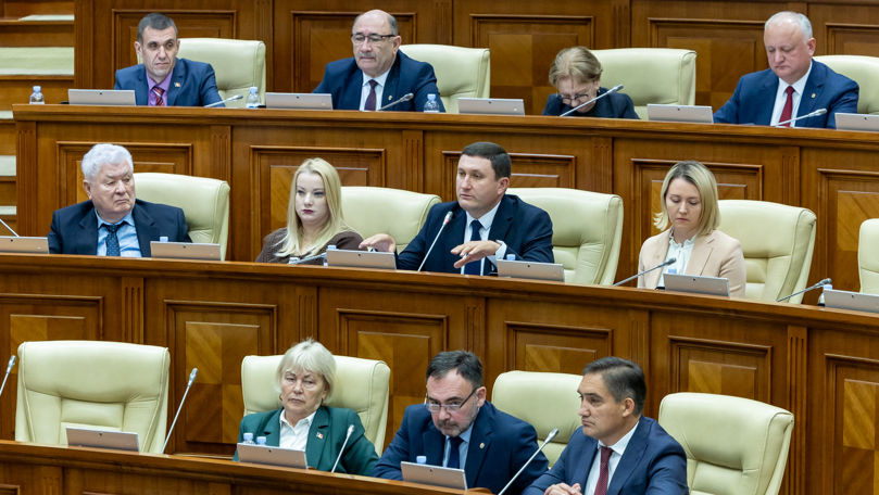 Opoziția critică dur noul Guvern: Va fi unul de sacrificiu