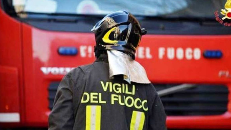 Un român a turnat benzină peste el și a amenințat că își dă foc