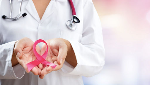 Femei care luptă cu cancerul: Viața continuă și după diagnostic