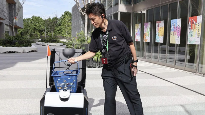 În Japonia a fost construit un oraș-pilot cu mașini autonome și roboți curieri