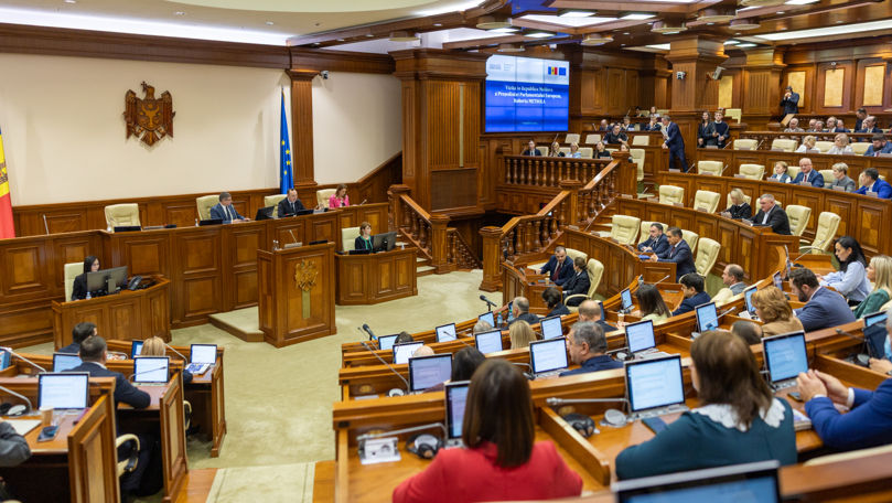 Deputații au aprobat grupurile de prietenie. Cu ce state va colabora Parlamentul