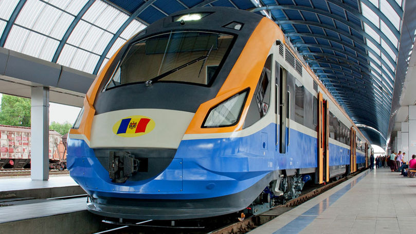 Trenul de pe ruta Chișinău-București a ajuns la destinație cu patru ore întârziere