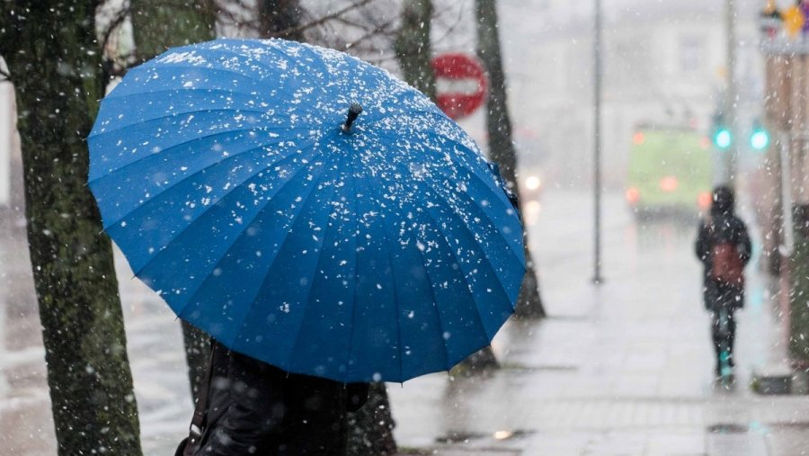Meteo 14 decembrie 2025: Lapoviță și ploi slabe în unele zone. Minimele prognozate