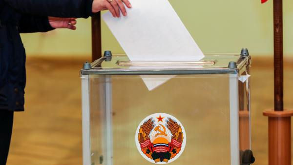 Experți: Așa-zisele alegeri din regiunea transnistreană sunt fără nicio legitimitate