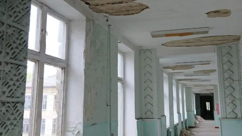 Gimnaziul nr. 52 rămâne nefuncțional din lipsa aprobării bugetului de către Primărie
