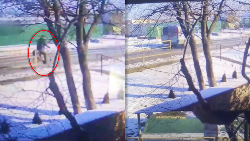 Momentul în care un biciclist a fost spulberat de un microbuz la Florești