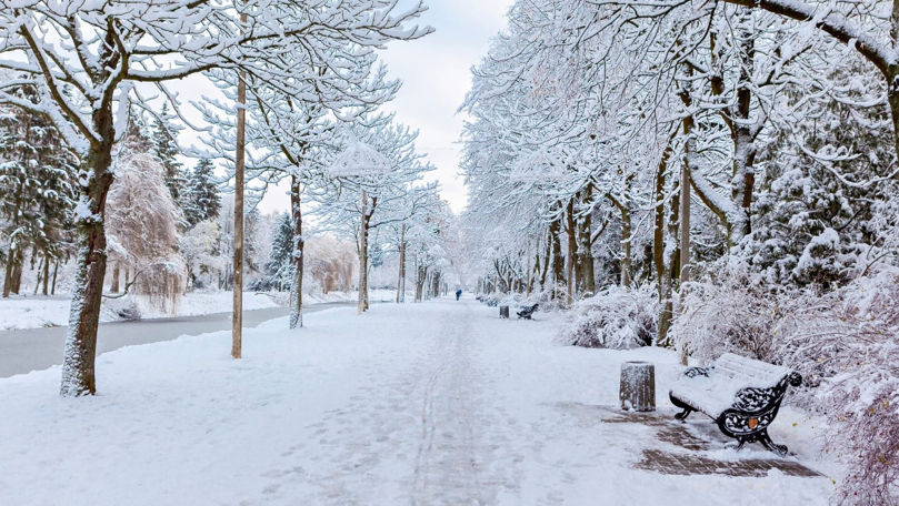 Moldova va fi lovită de un nou val de ger și ninsori. Ce spun meteorologii