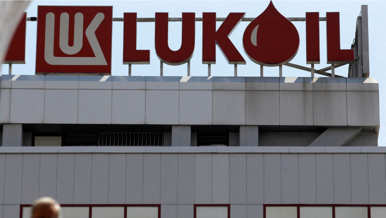 Două companii americane oferă 22 miliarde de dolari pentru activele internaţionale ale Lukoil