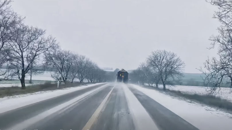Trafic în condiții de iarnă: Ceață densă și carosabil alunecos