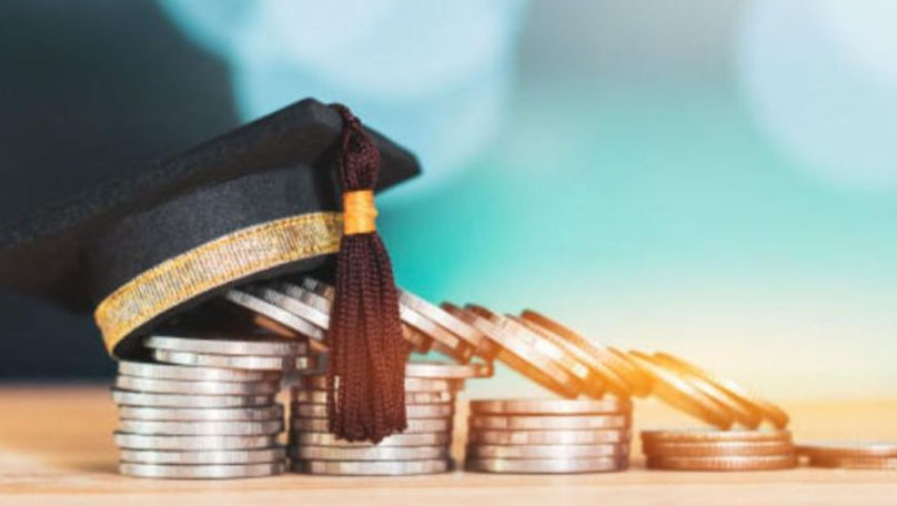 Burse municipale de merit pentru 160 de tineri care excelează în educație, artă și sport
