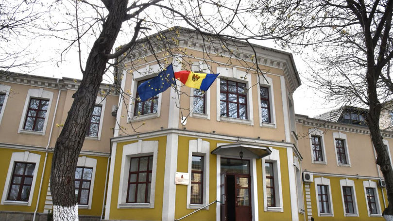 Școala de Sănătate Publică își continuă activitatea și are un nou director